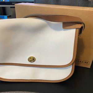 NEW Vintage Coach Spectator City Bag in White and Tan
